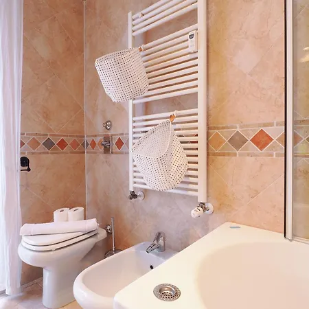 Primopiano - Governo Provvisorio Apartman *
